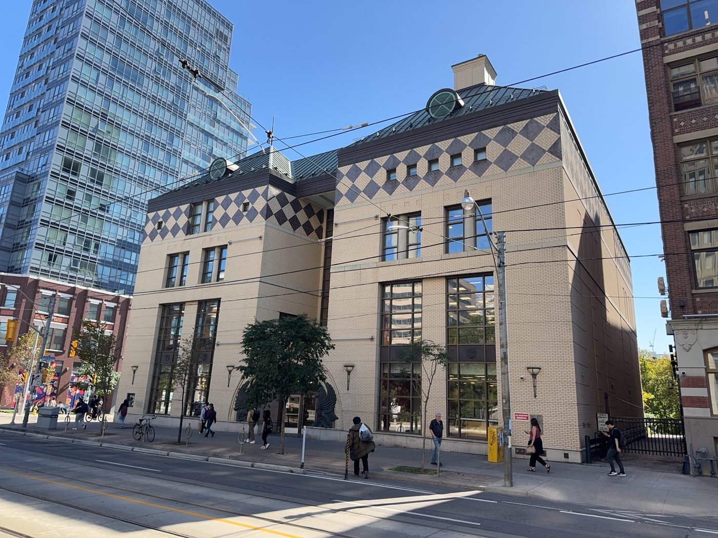Toronto Public Library – Lillian H. Smith Branch